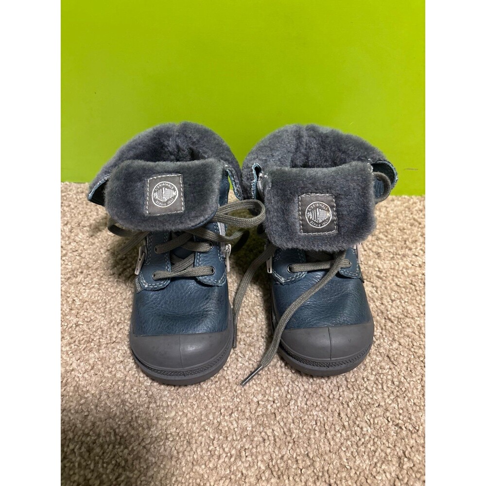 Palladium Lined Shoes Toddler size 9
